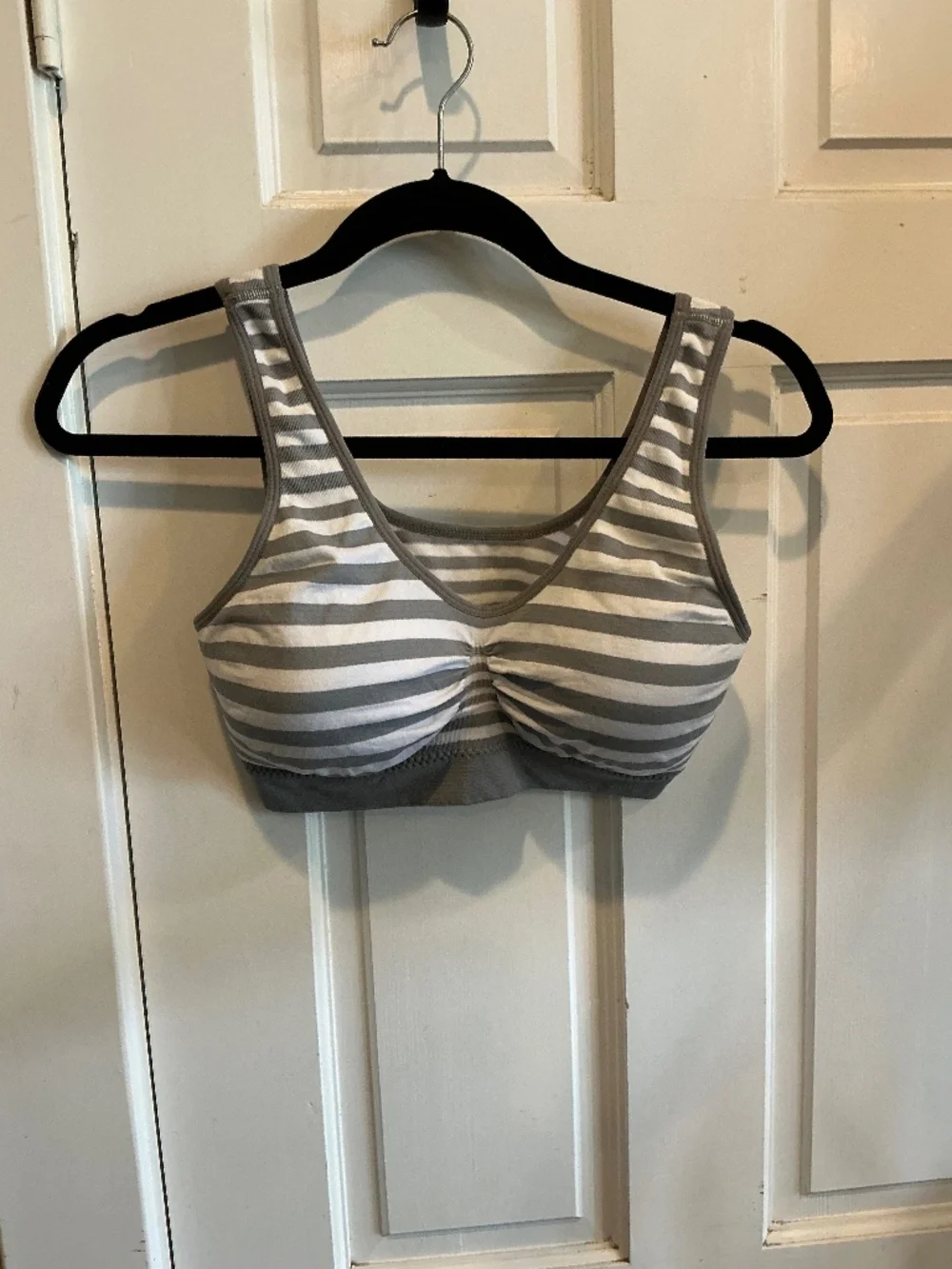 Striped pullover bra in size large!